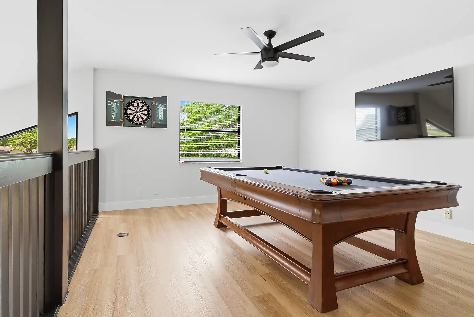 8606 Jared Way slideshow image