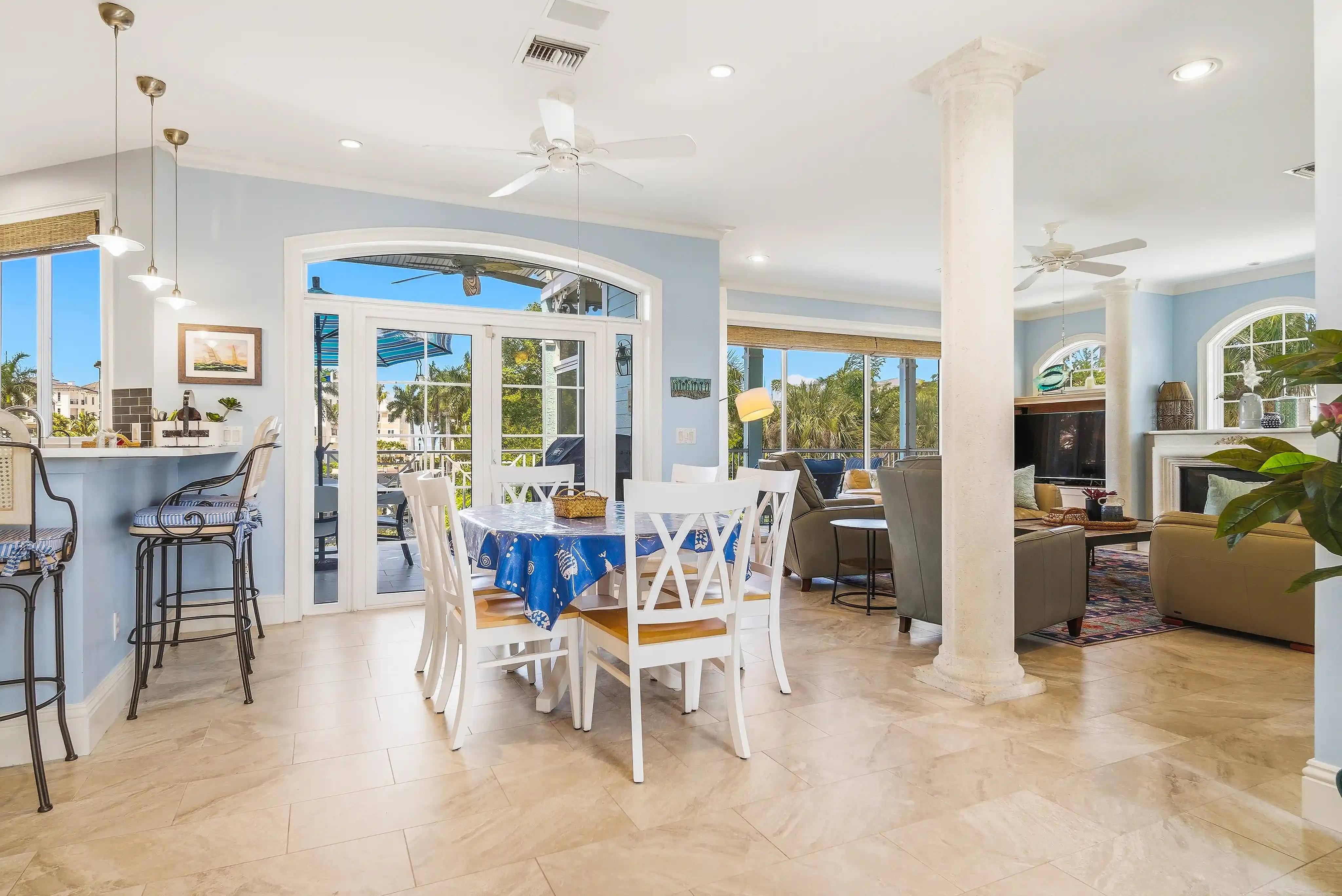 98 SOUTHPORT COVE slideshow image