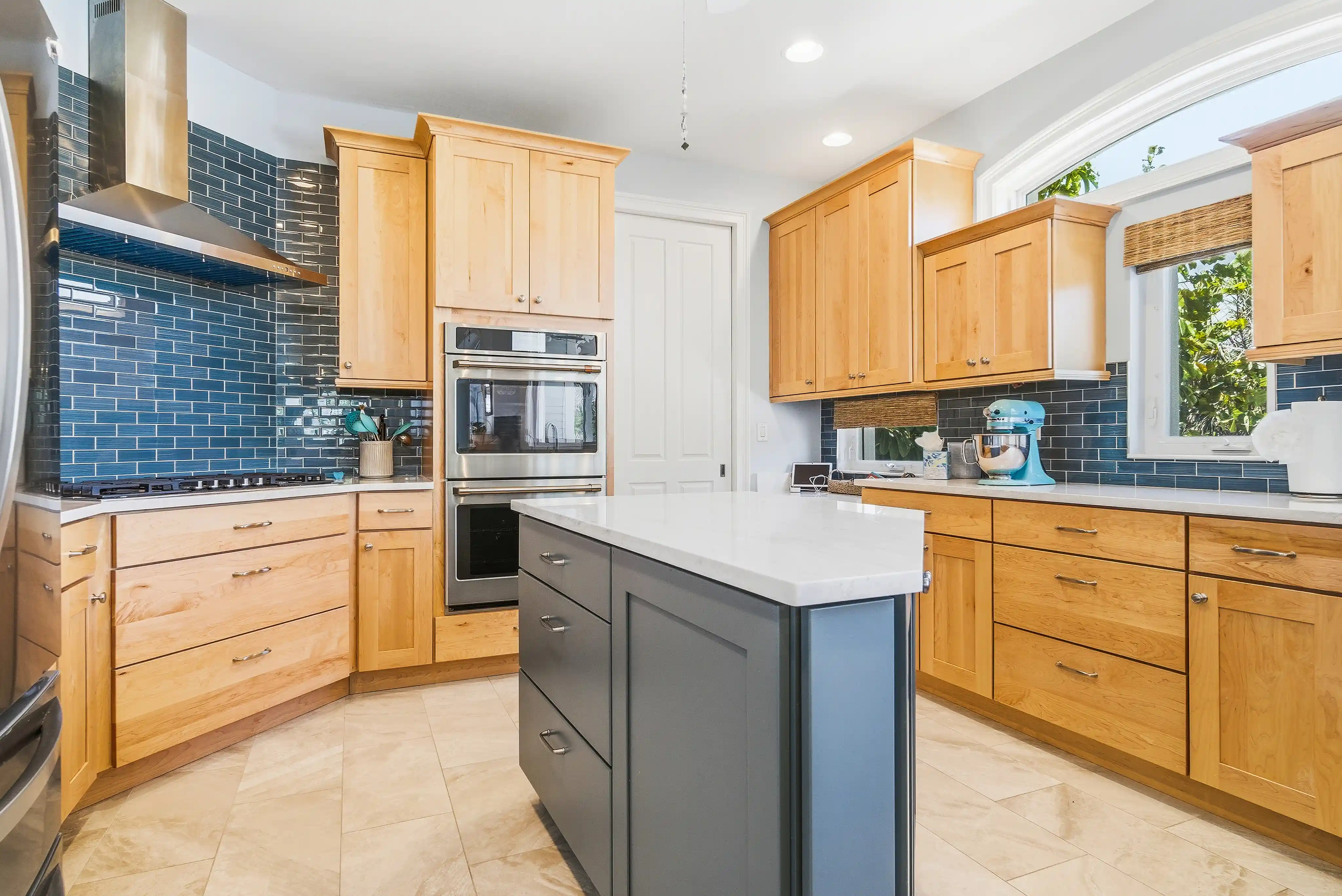 98 SOUTHPORT COVE slideshow image
