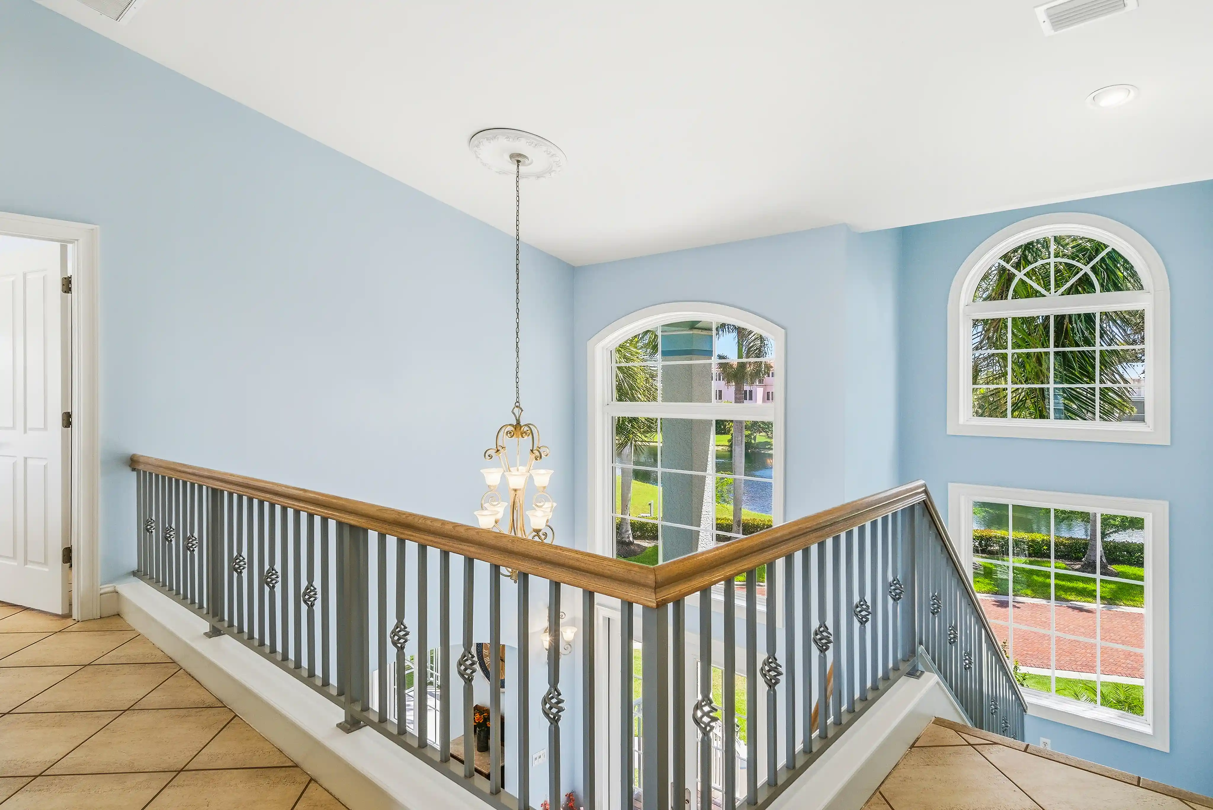 98 SOUTHPORT COVE slideshow image