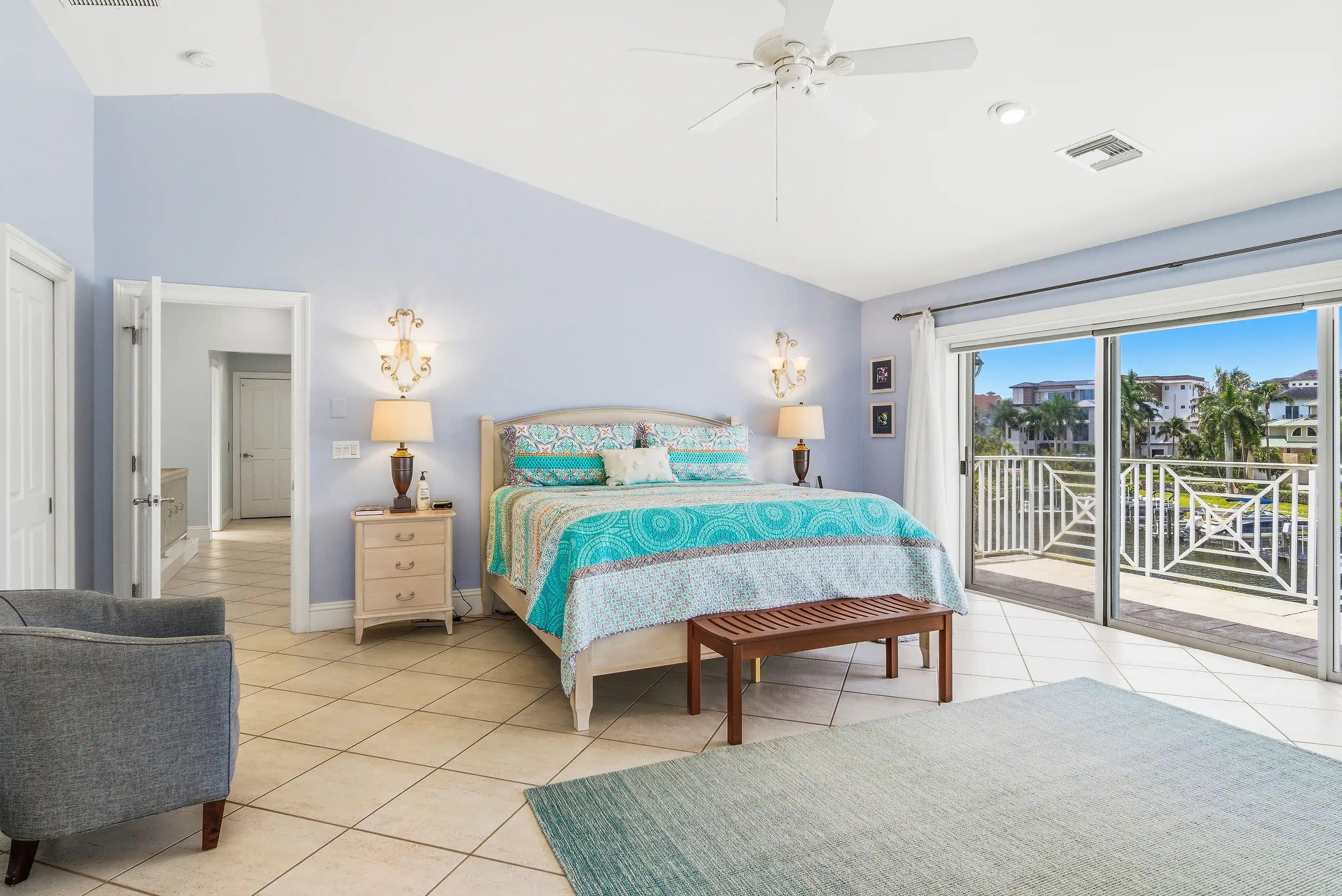 98 SOUTHPORT COVE slideshow image